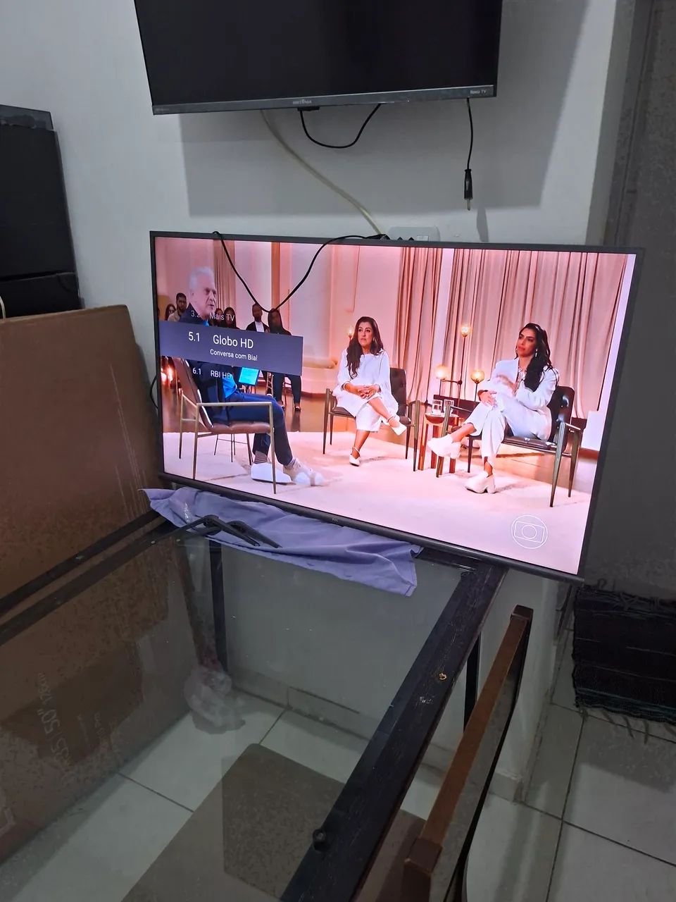 TV. TCL  - Foto 2