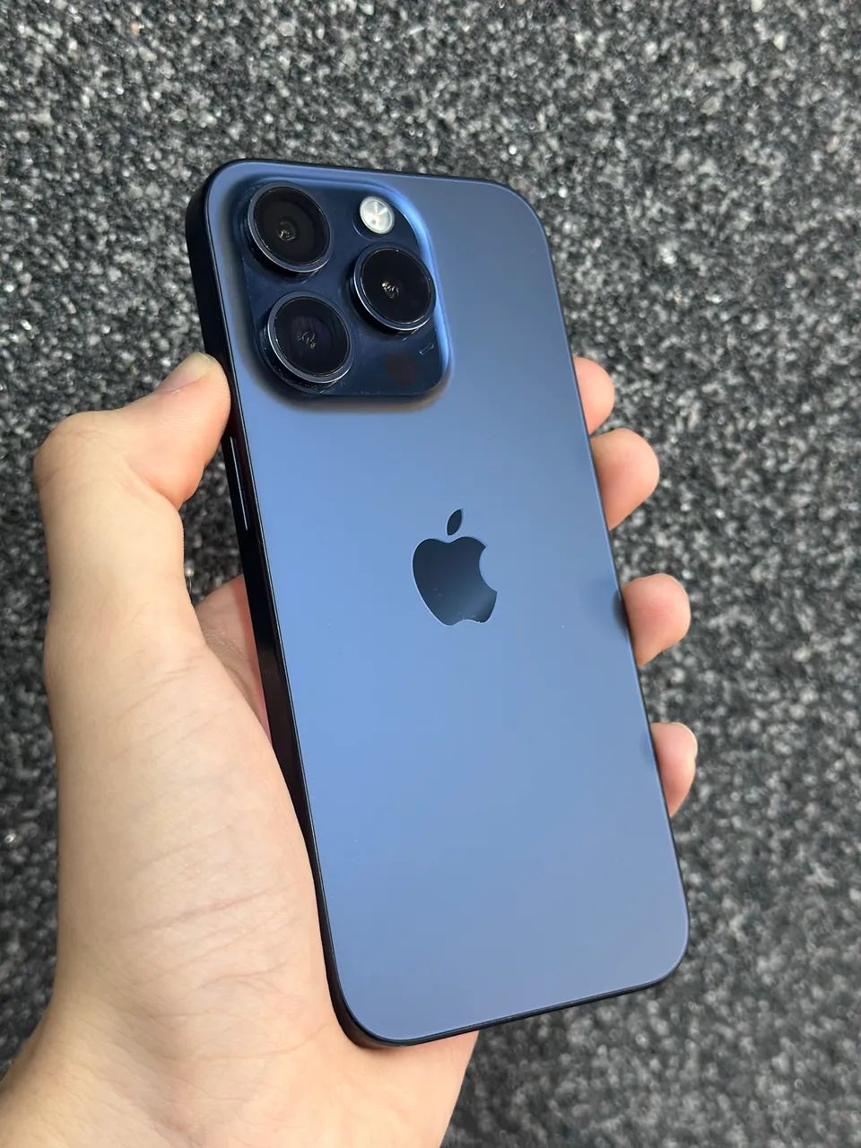 vendo iphone 15 pro 