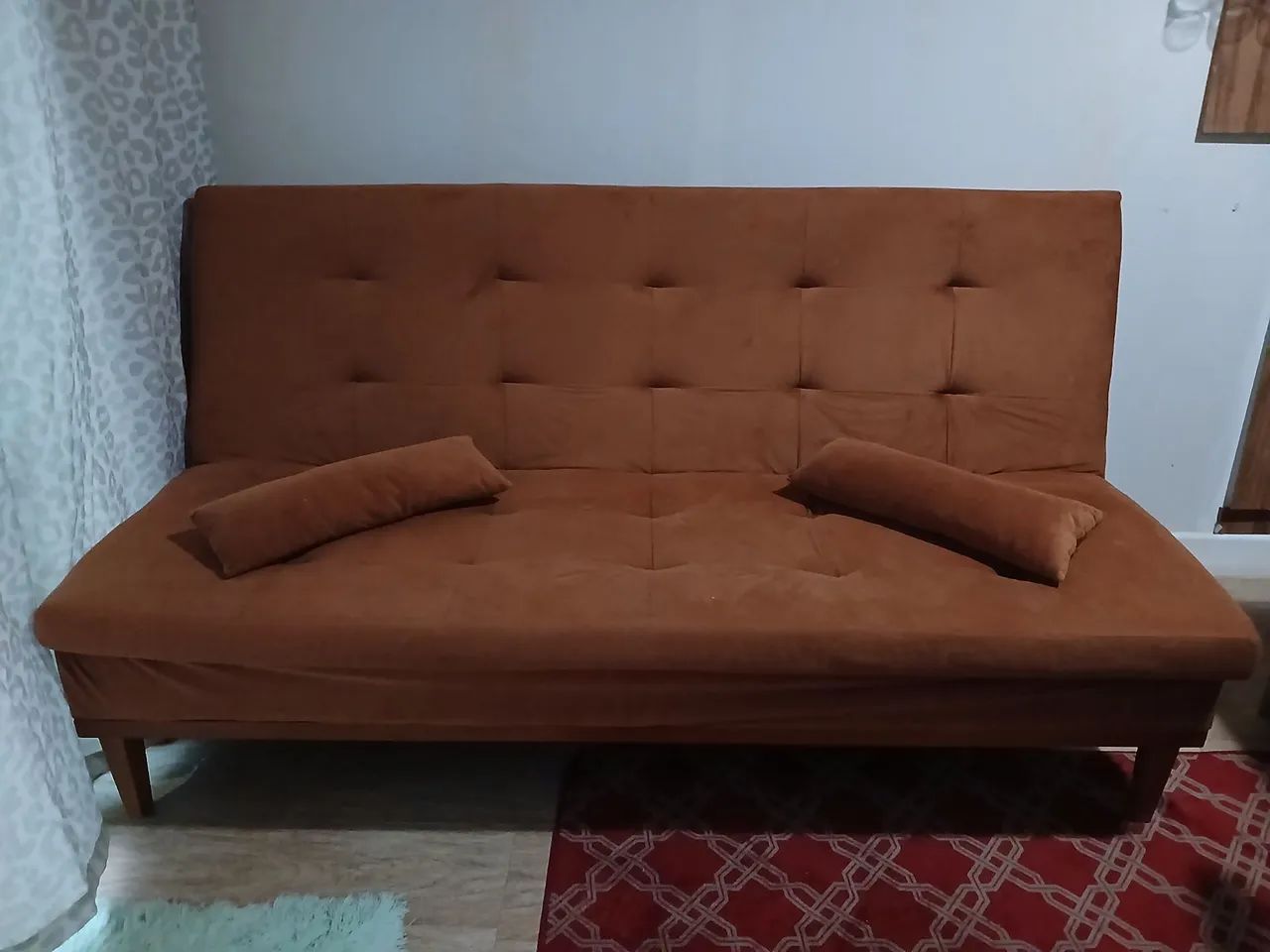 Vende sofá tecido suede a vista 