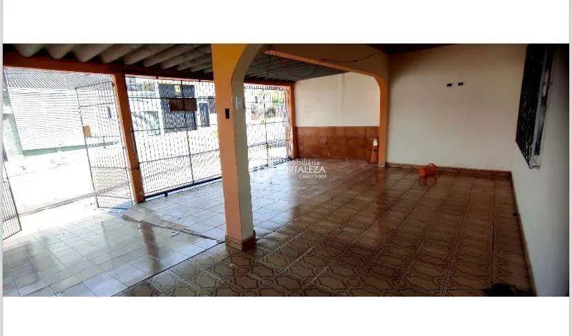 VENDO CASA com 206m², 3 quartos, 1 suíte, 2 vagas em Dom Giocondo - Rio Branco - AC