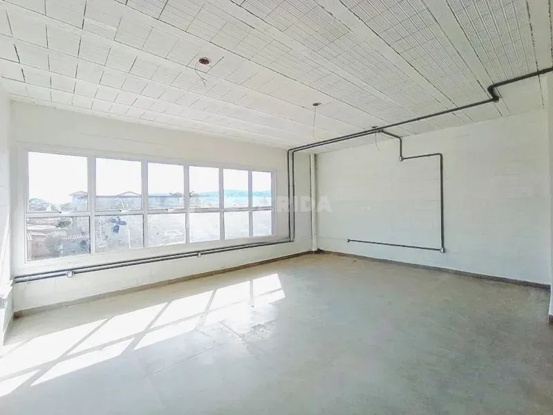 Conjunto comercial na Zona Sul!