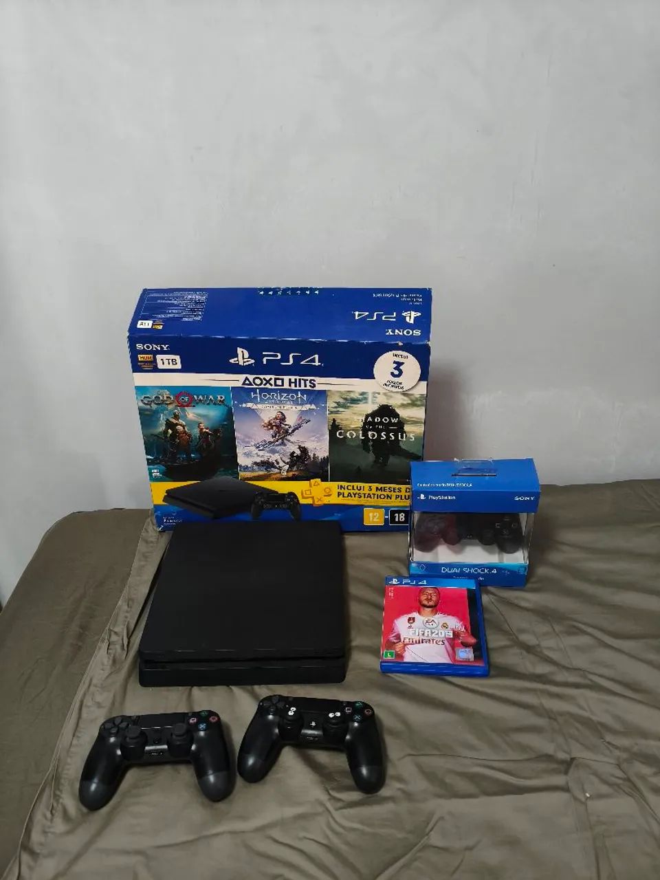 PS4 slim
