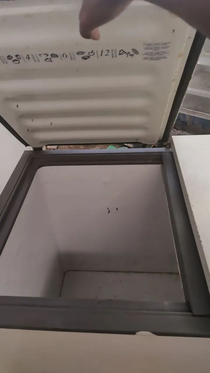 Vende-se freezer com defeito  - Foto 3