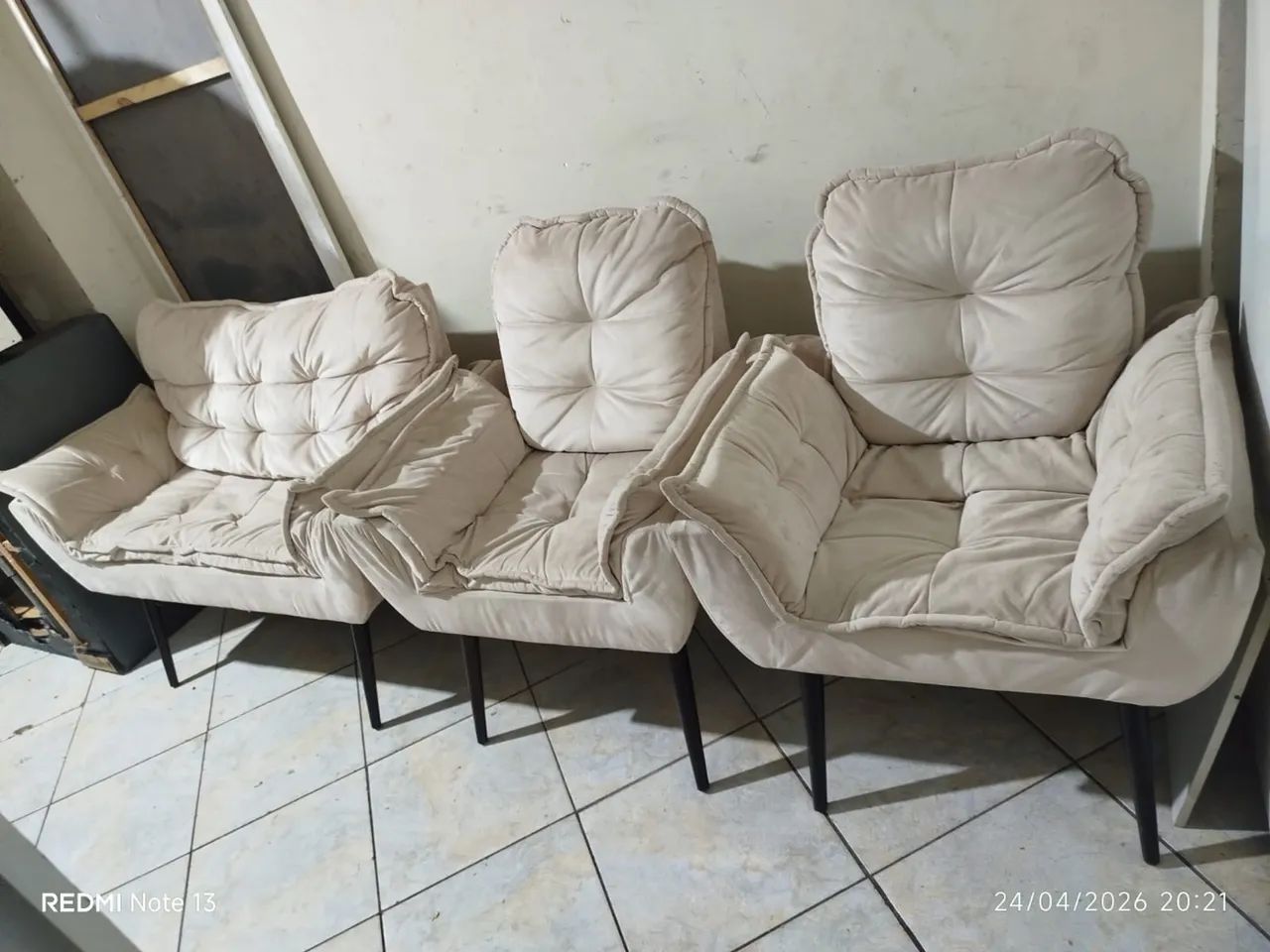 Poltrona 441140328573194240