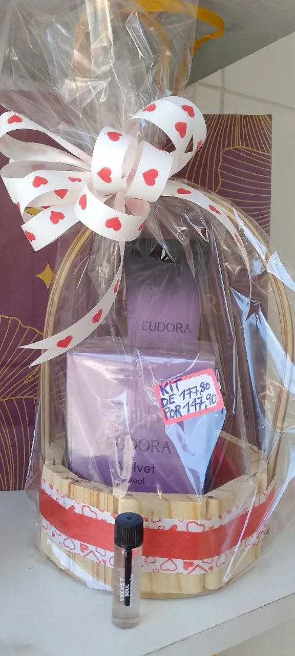 Kit Velvet Soul Eudora perfume, hidratante e embalagem presenteavel