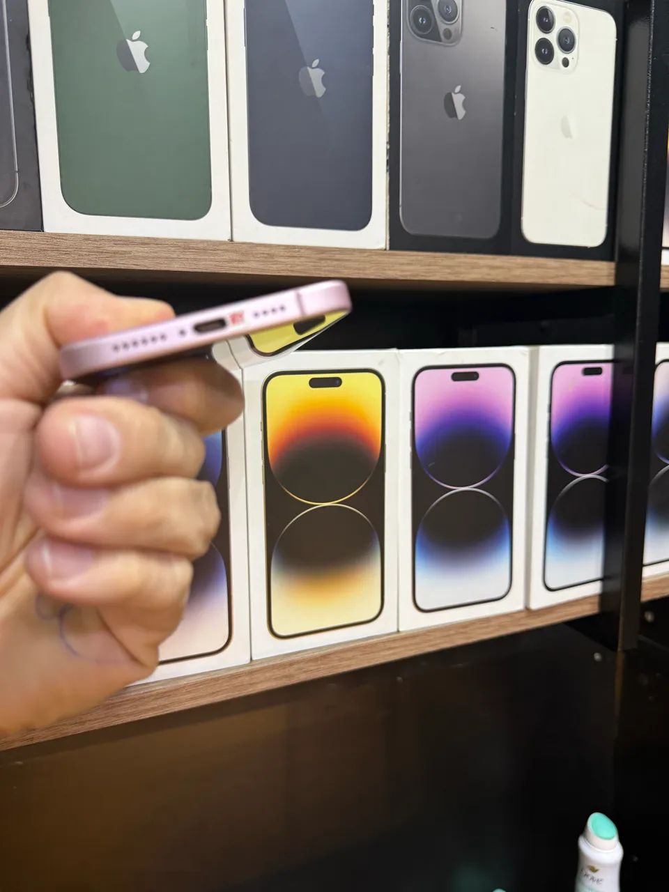 iPhone 15 Plus  rosa 128 gb  - Foto 4