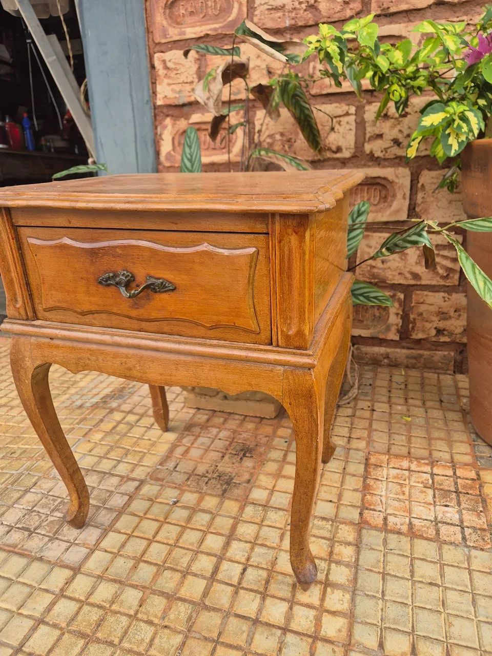 Mesa de cabeceira antiga  - Foto 5