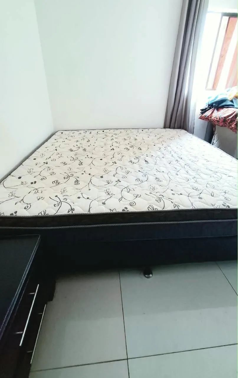 Cama King Size 2x2 Ortobom em estado de nova - Foto 2