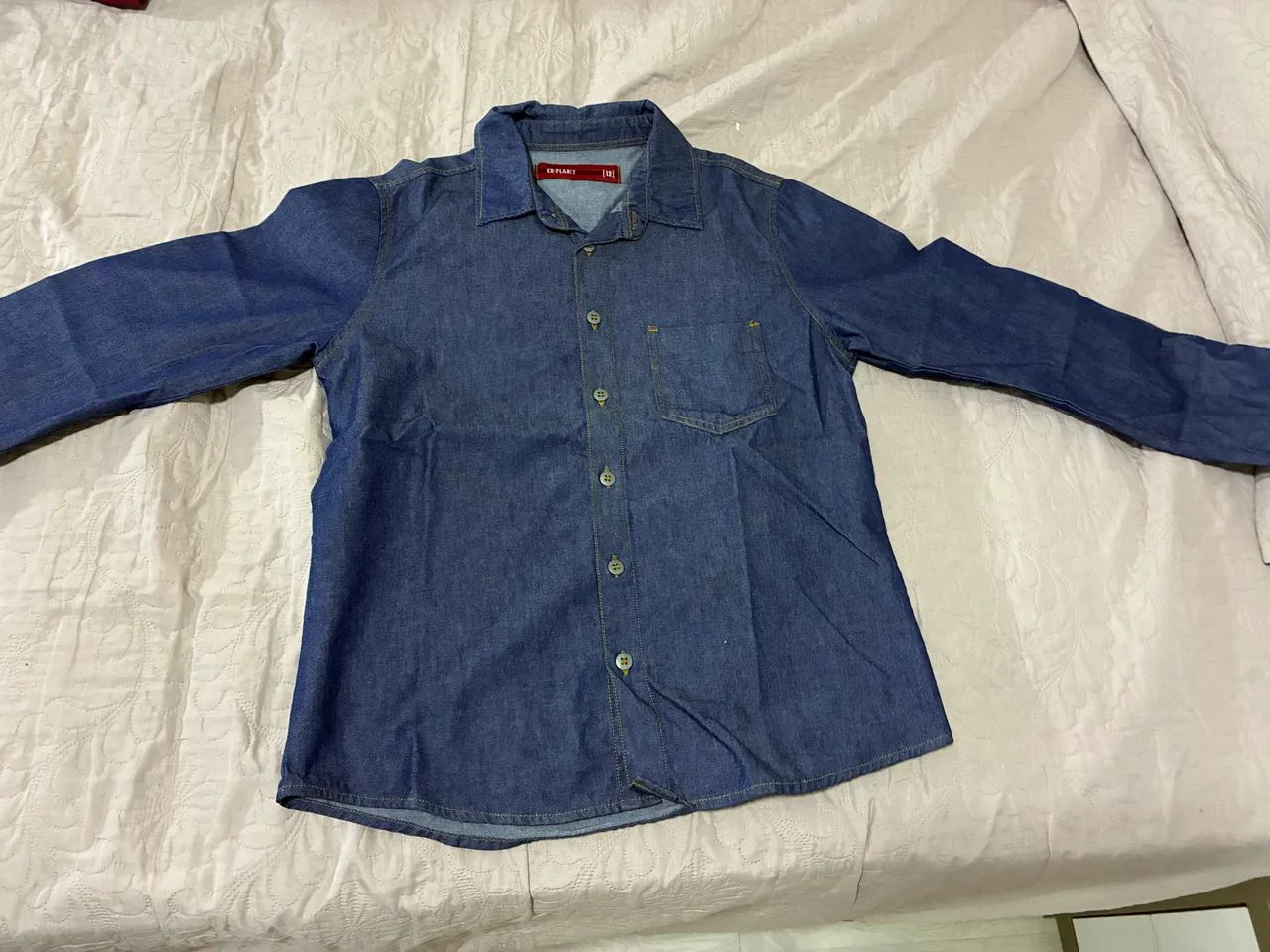 Camisa jeans de manga conprida tam. 12