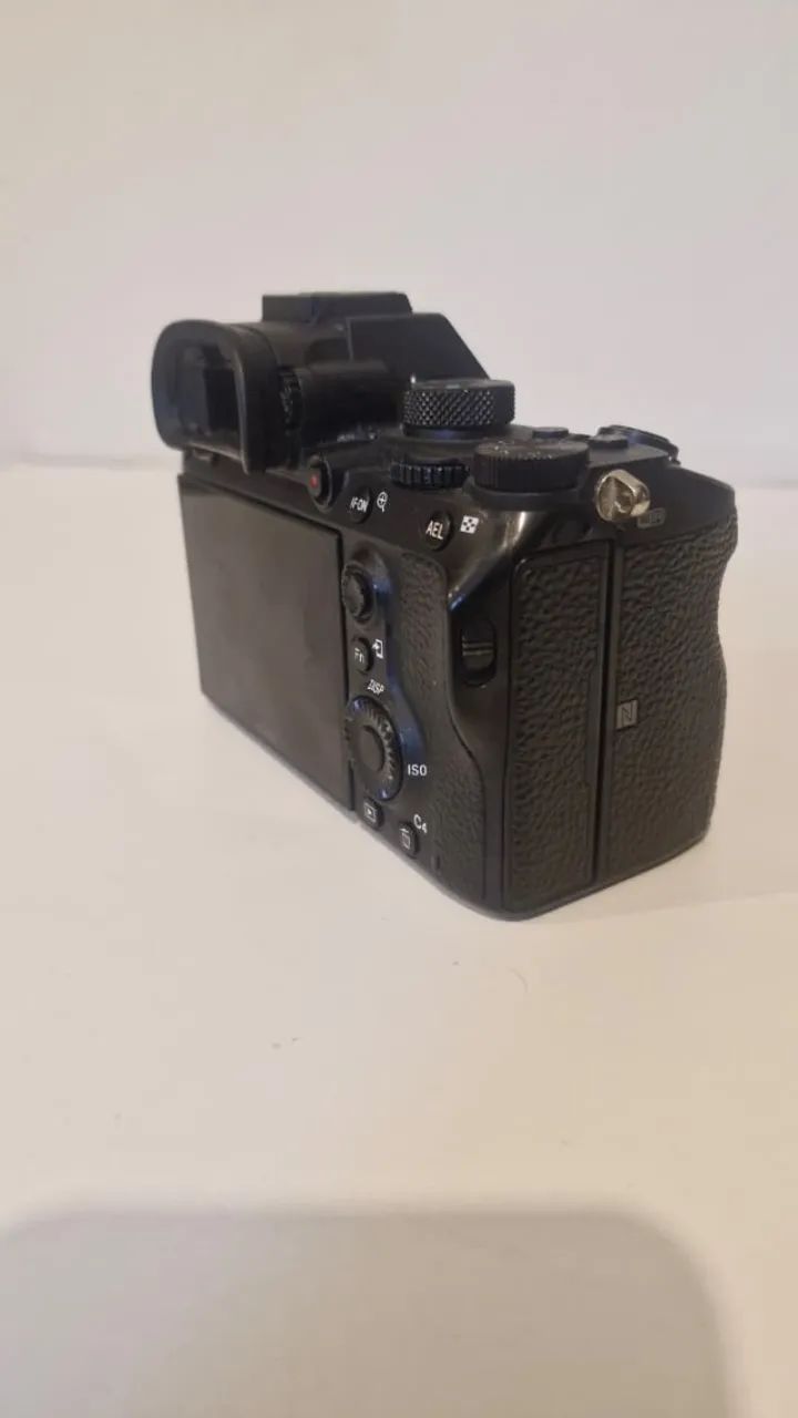 Câmera Sony Alpha A7 III E-mount Full Frame (Usado) - Foto 2