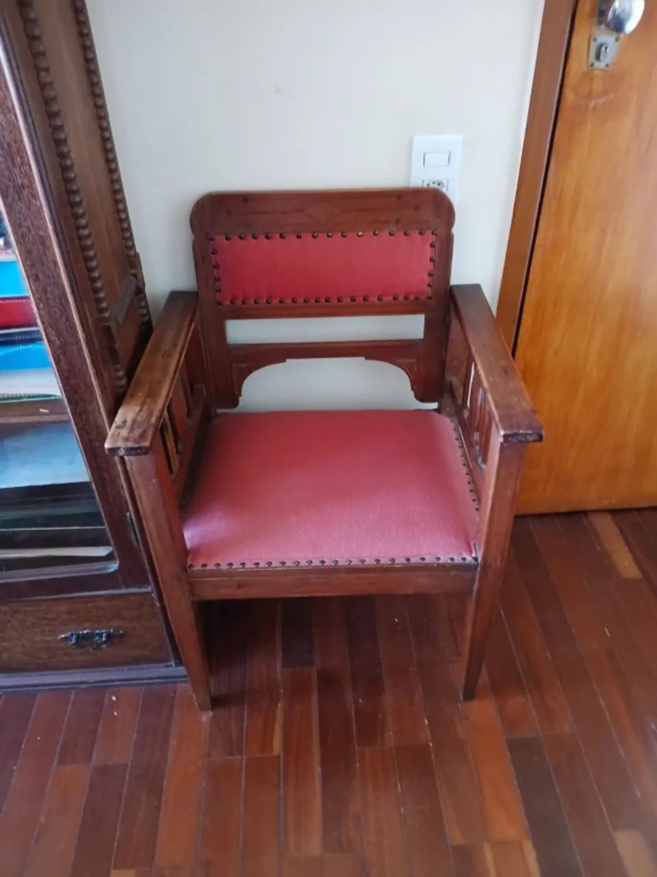 Mesa , 2 cadeiras e namoradeira 