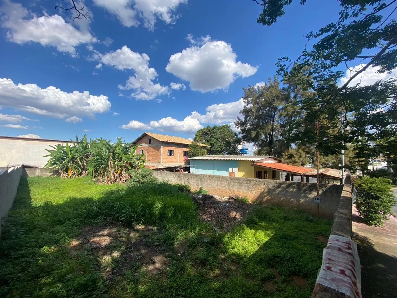 LOTE PLANO E MURADO DE 480 M² NO BRAÚNAS - Foto 3
