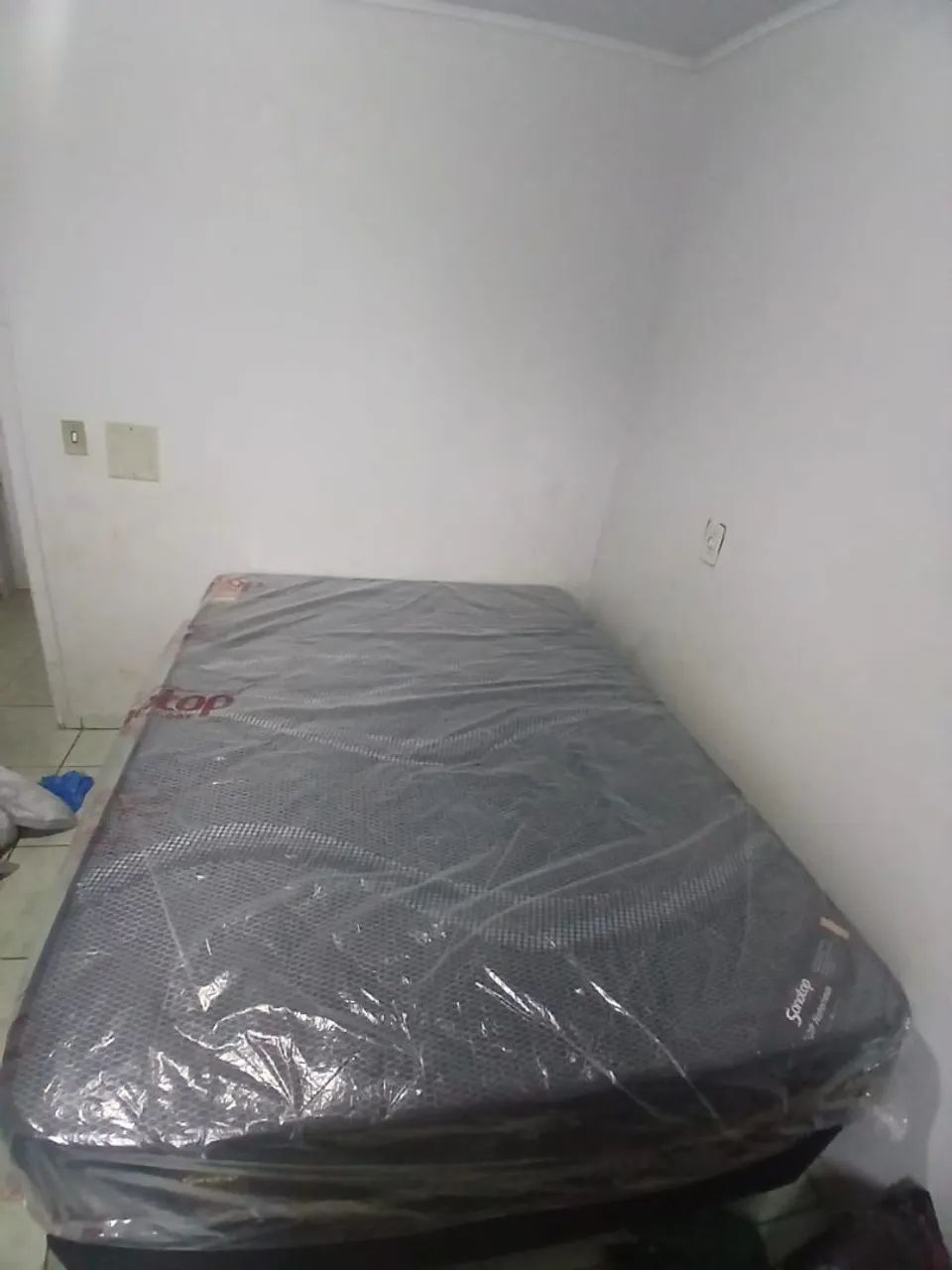 Vende-se cama de casal...com 3 meses de uso 