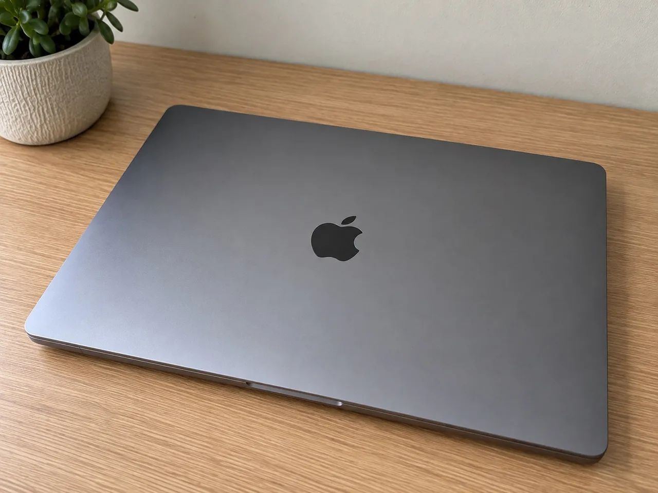 Apple MacBook Pro 16 | 16GB | M1 |  1T - Foto 2