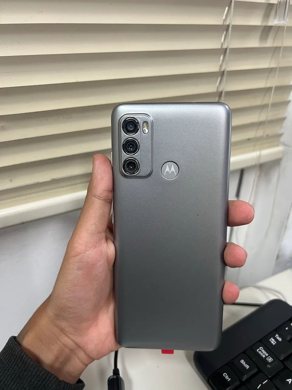 CELULAR MOTO G60 - Foto 2