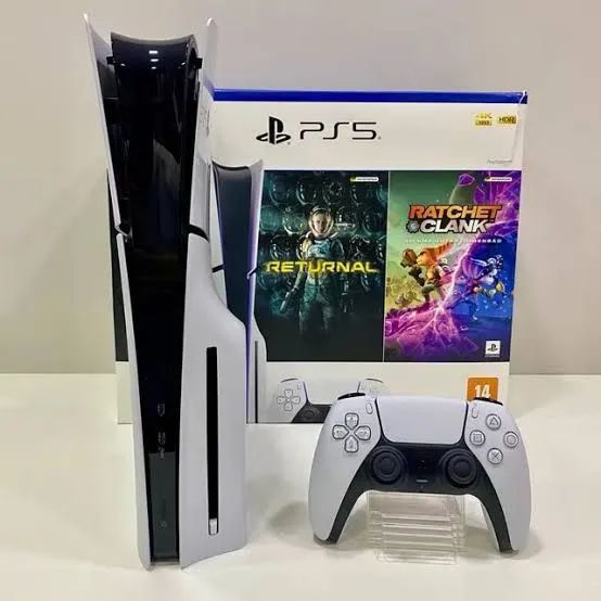 PlayStation 5 slim com leitor de disco