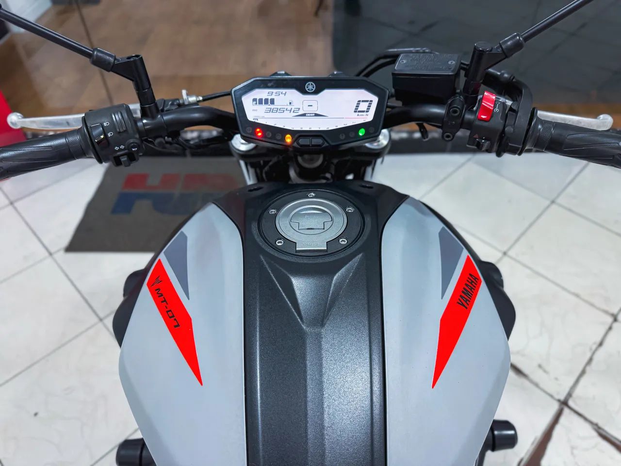 YAMAHA MT-07 ABS 2020 - CONFIGURAÇÃO EXCLUSIVA - Foto 5