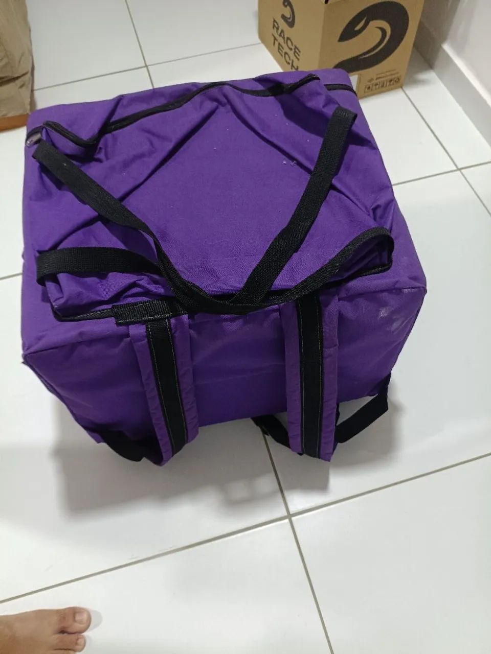 Bag nova de 48L pra vender, 1 mês de uso apenas! - Foto 2