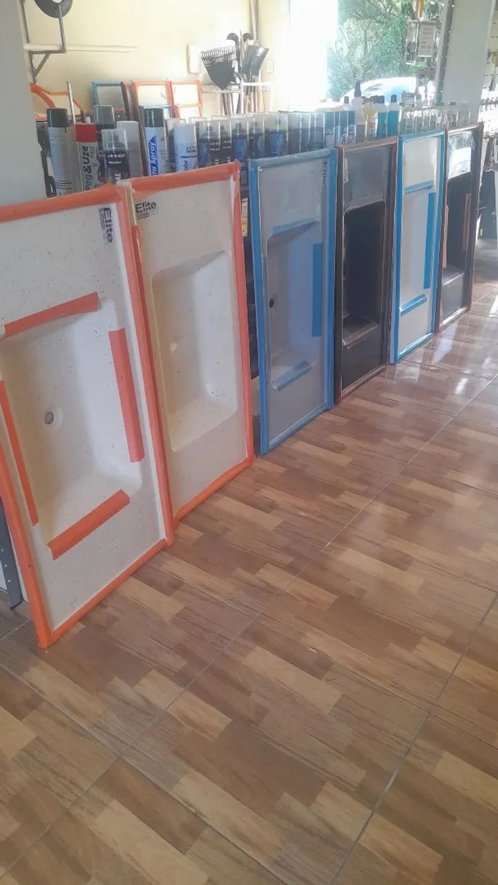 Vende se pia 