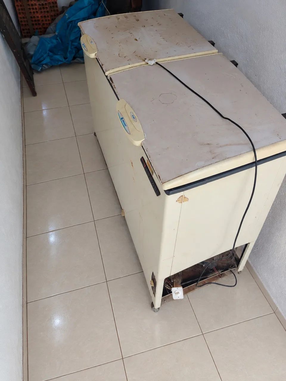 Vendo freezer - Foto 2