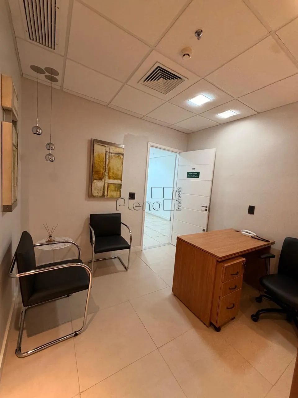 Sala à venda em Campinas, Cambuí, com 42 m², Edifício Life Town - Foto 2