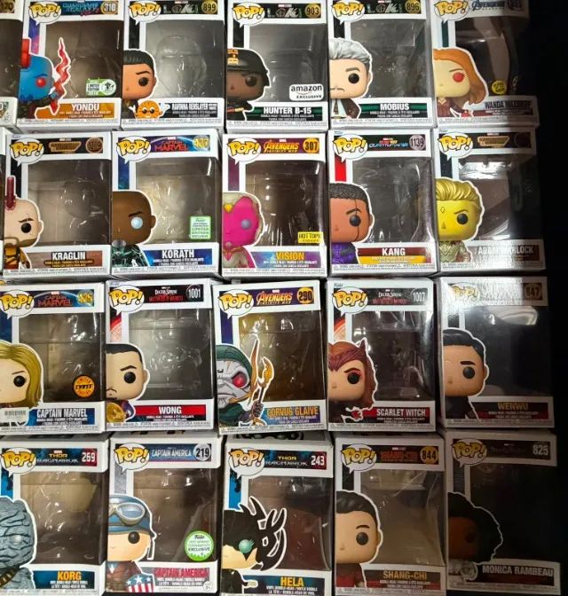 Caixas de Funko Pop com Blister - MARVEL