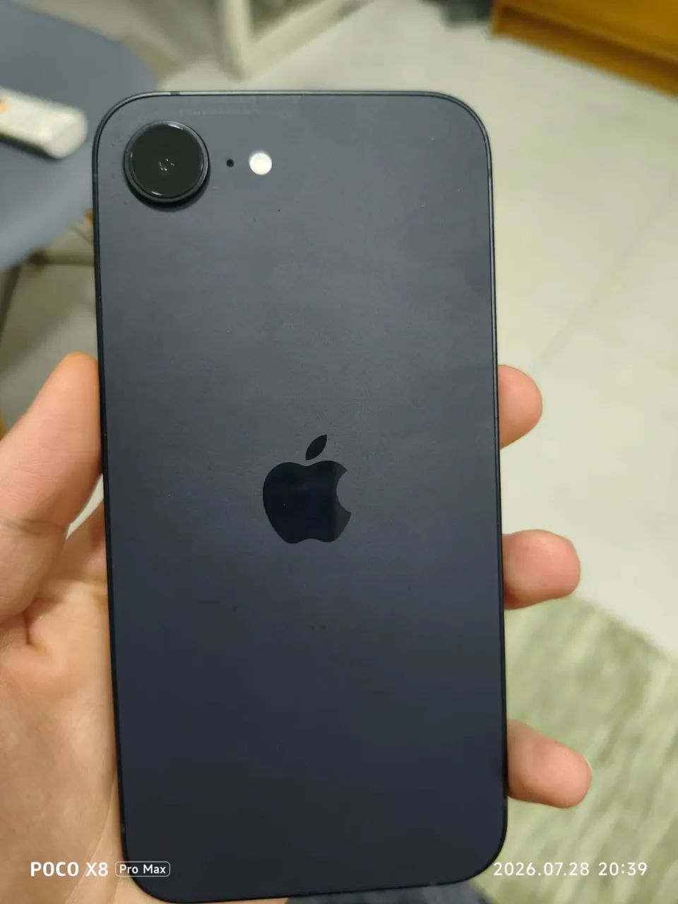 Apple iPhone 16e de 128GB - Preto - Foto 2