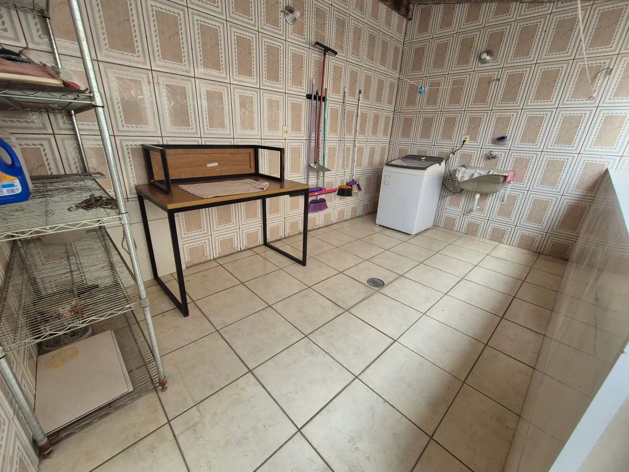 Casa sobrado vende ou troca casa terrea - Foto 5