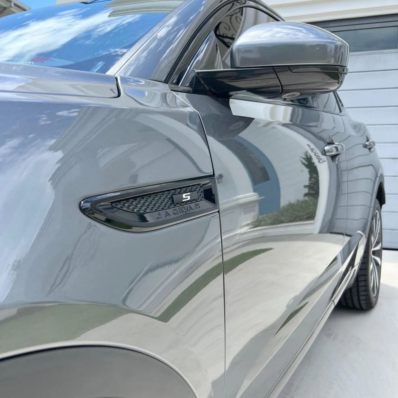 Jaguar E-Pace R-dynamic S 2.0 AWD 249cv Aut. 2019 - Foto 5