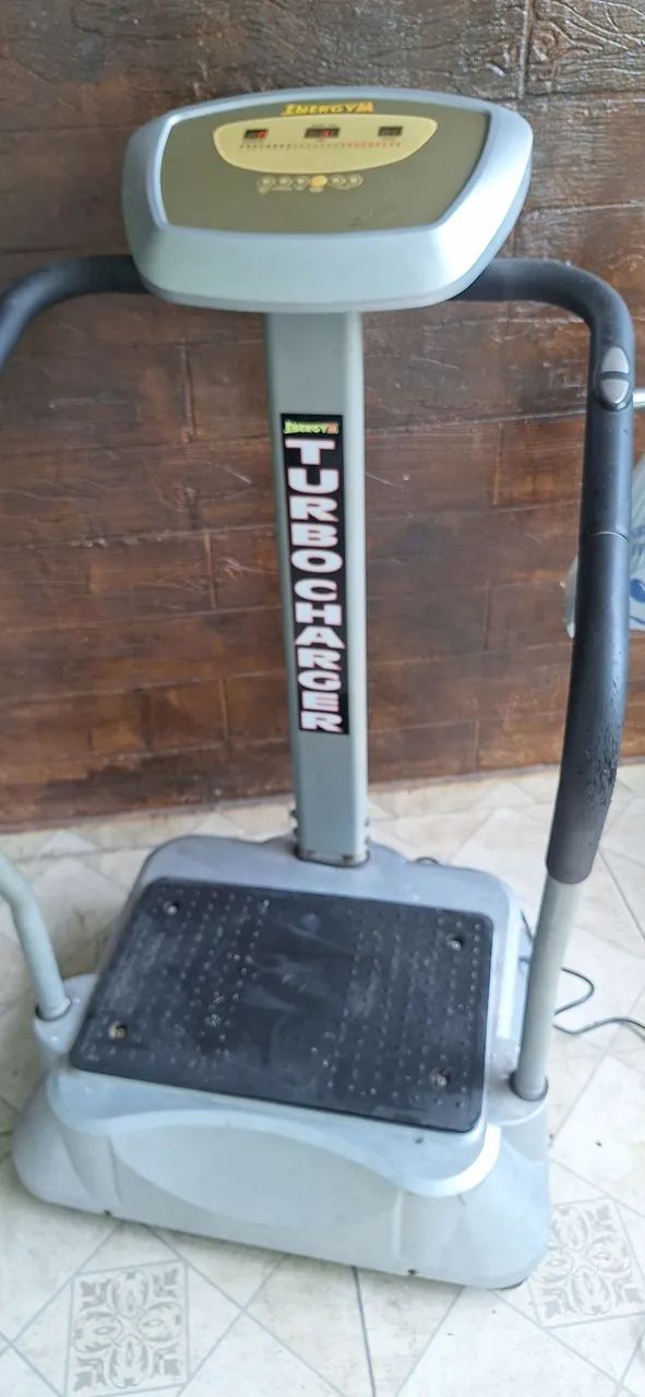 ? Plataforma Vibratória EnerGym - Turbo Charon - Foto 2
