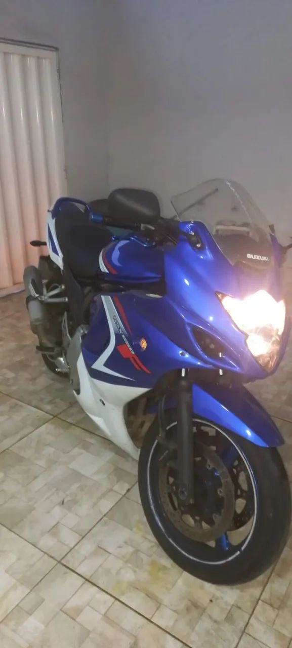 Suzuki GSX650F - 2011