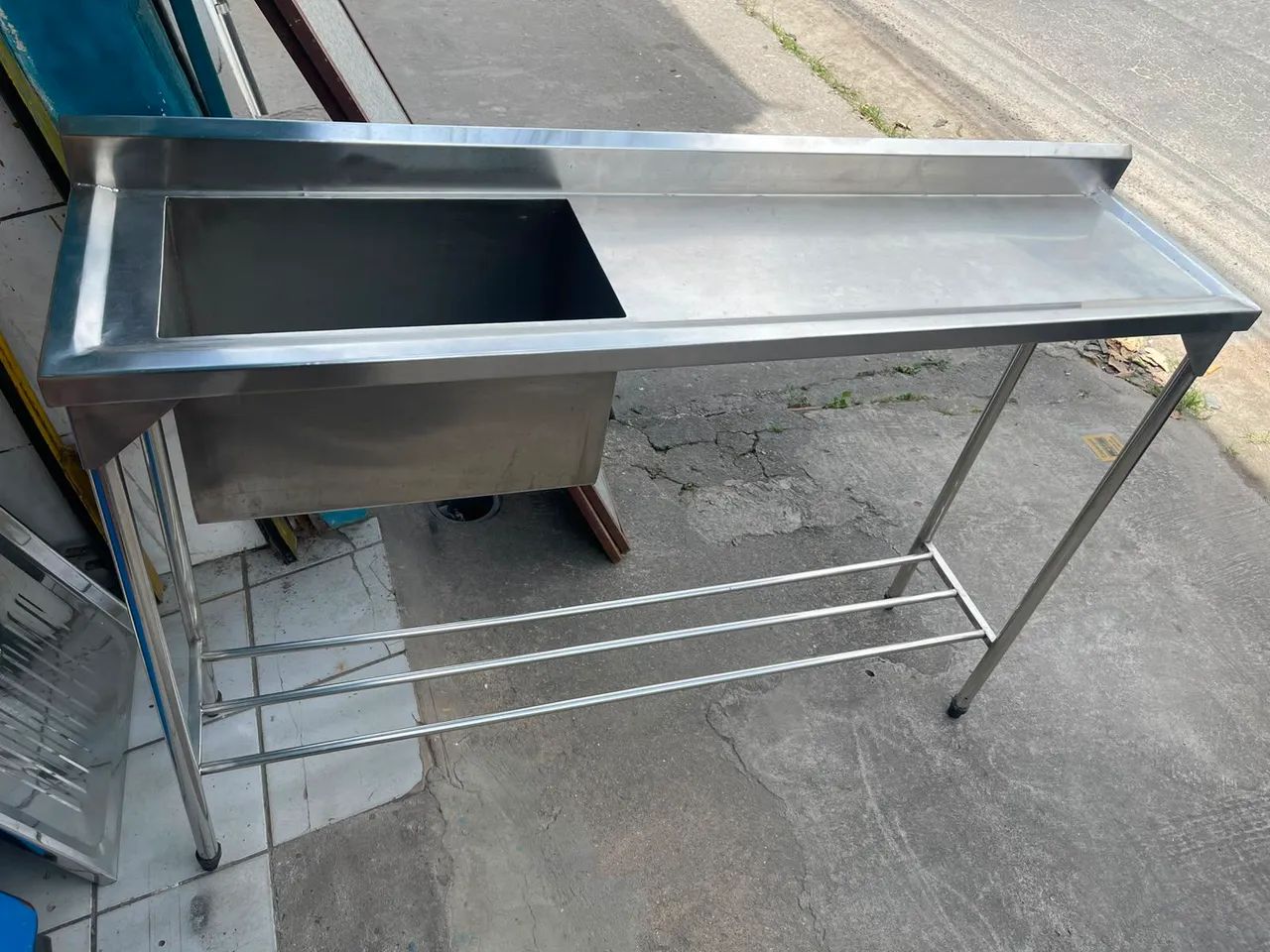 Pia inox 160 por 38 