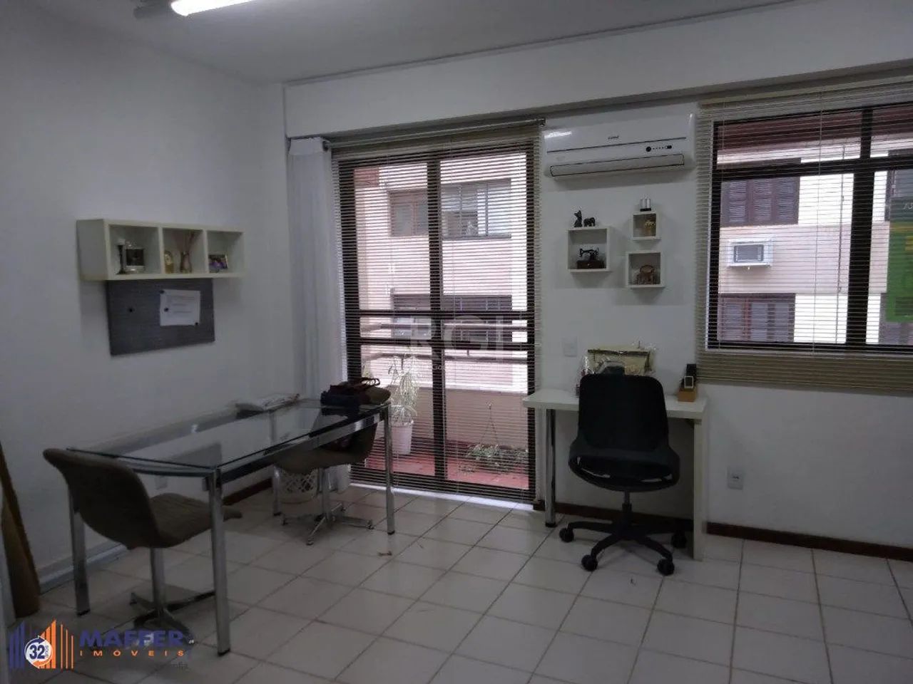 sala - 30,23 m² - Menino Deus - Foto 2