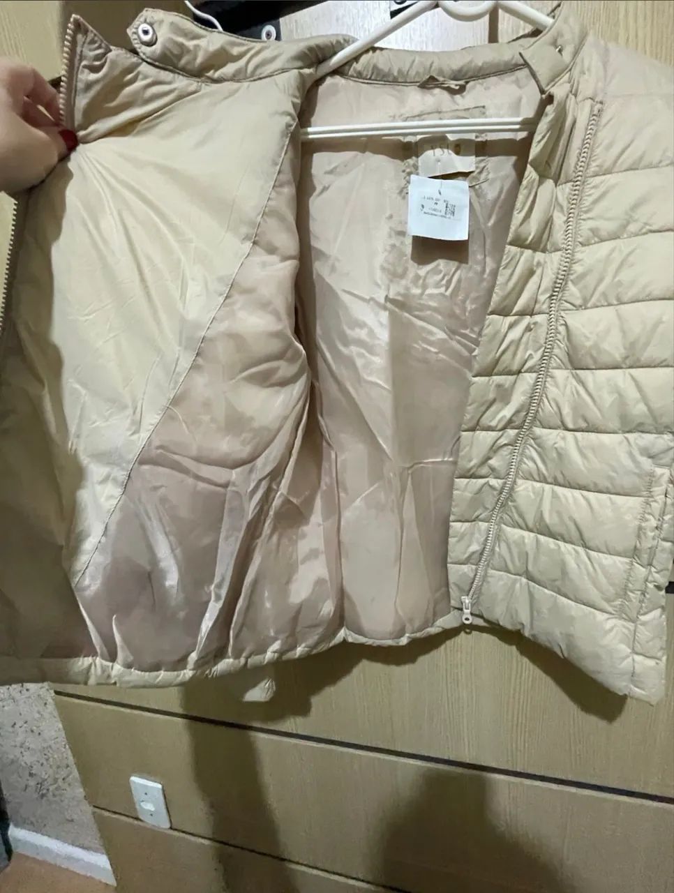 Casaco impermeável off white puffer tamanho P - Foto 3