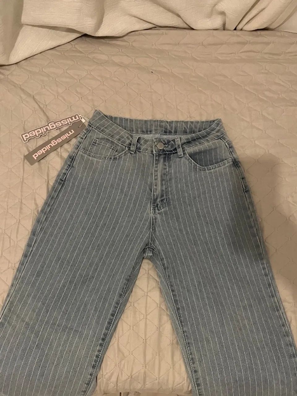 Calça jeans listrada (nova - com etiqueta)