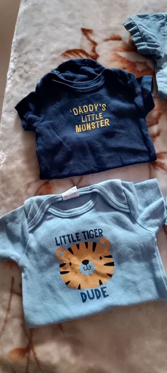 Kit menino 3 meses azul Carter's e outras  - Foto 2