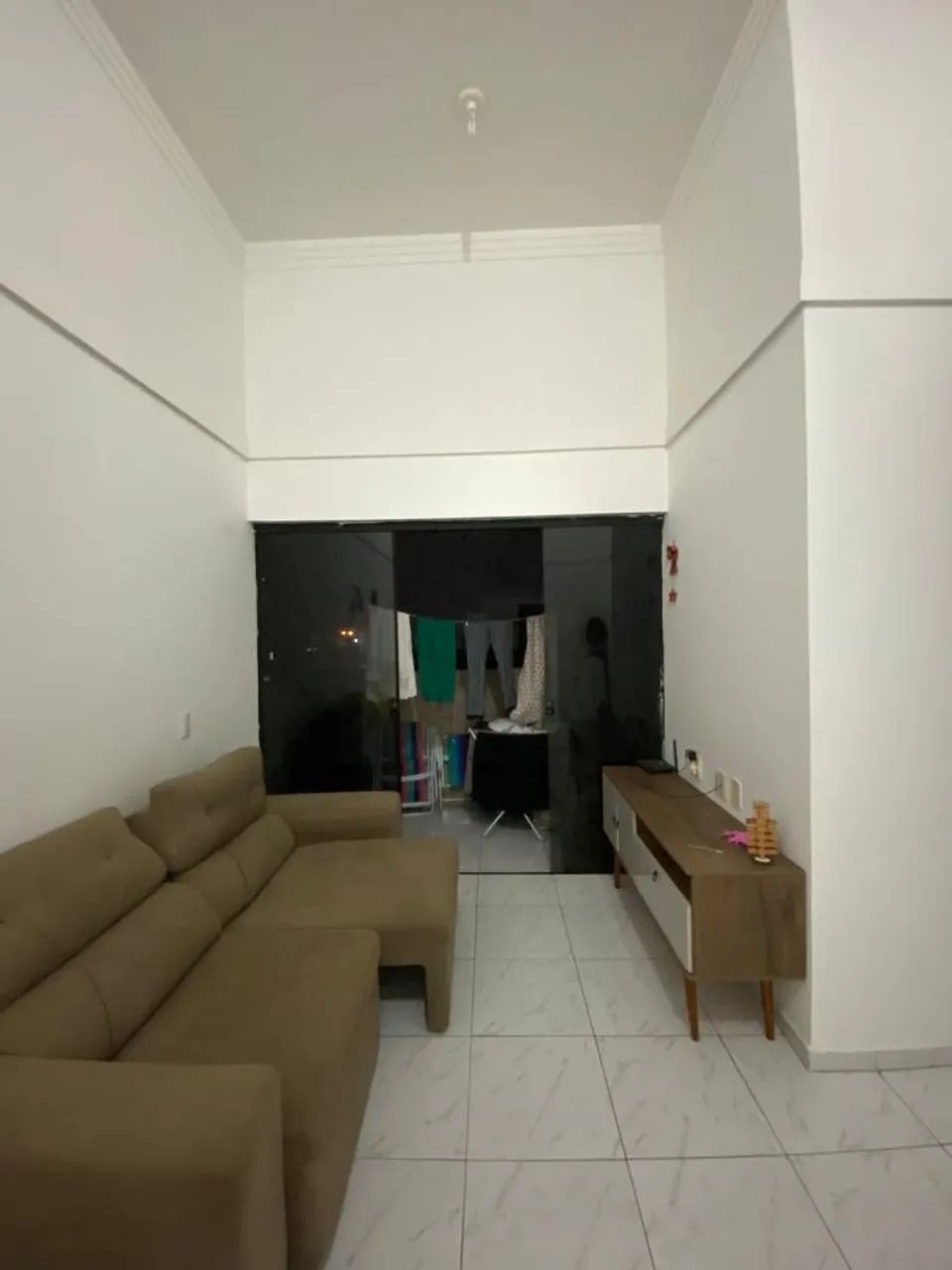 QUARTO EM APARTAMENTO NO AEROCLUBE PARA MULHERES - Foto 2