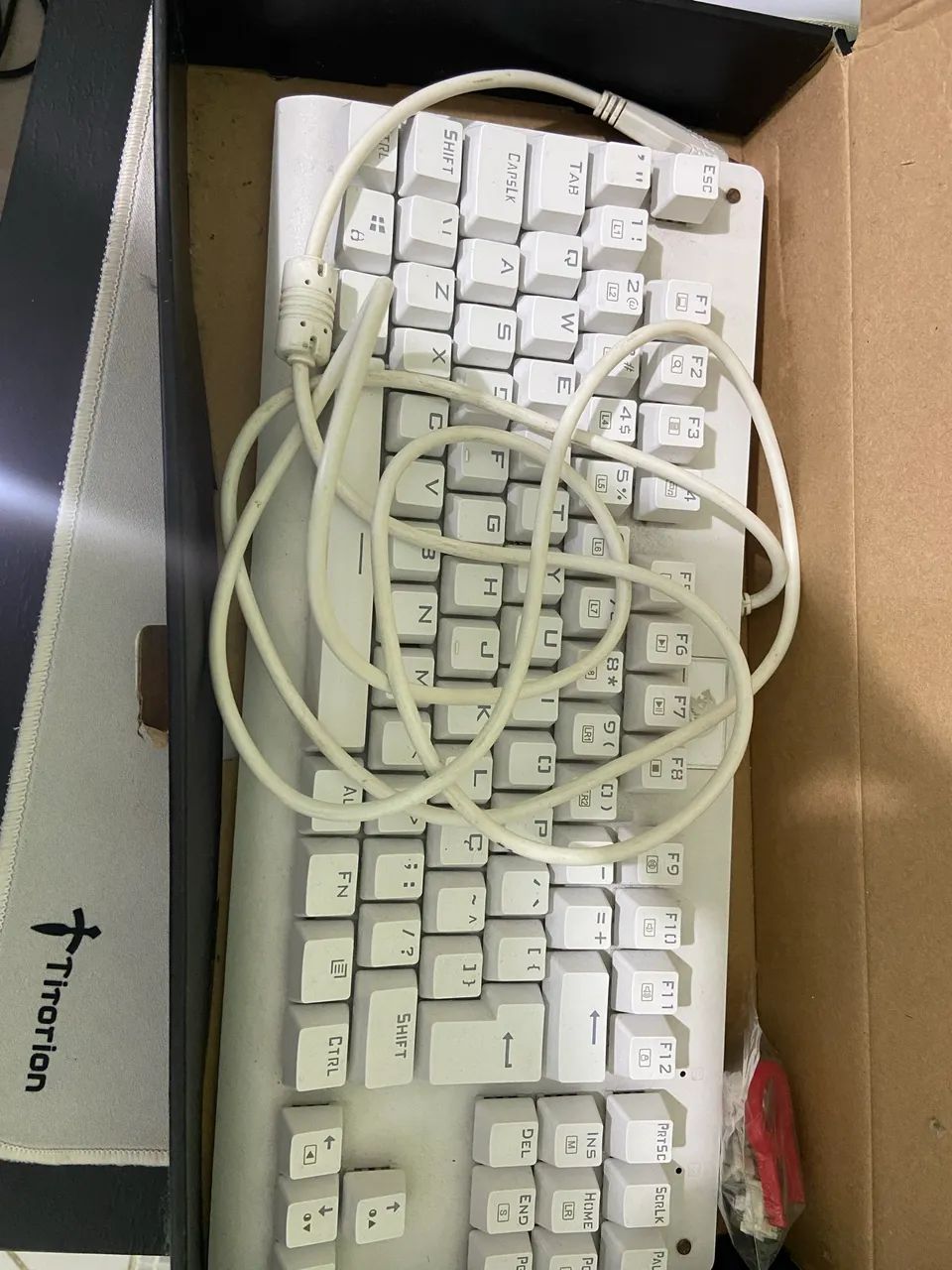 TECLADO REDRAGON DARK AVENGER BRANCO - Foto 3