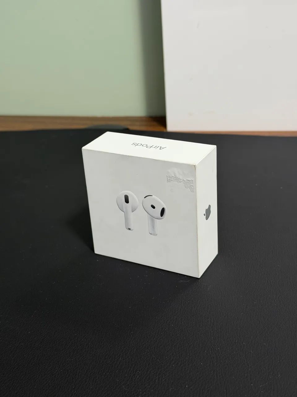 Air Pods 4 - LACRADO