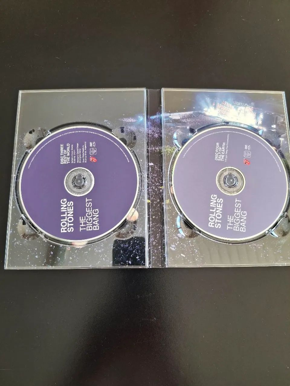 Box Rolling Stones Biggest Bang 4 DVDs impecável  - Foto 5