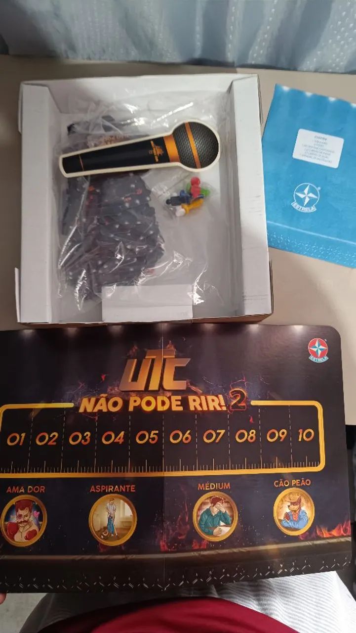 Jogo de tabuleiro UTC não pode rir - Foto 2