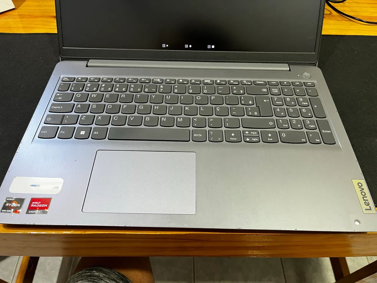 LENOVO RYZEN 7 5700u | NOTEBOOK