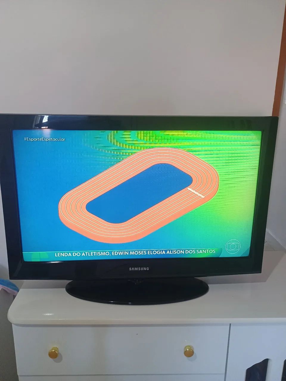 TV  - Foto 3