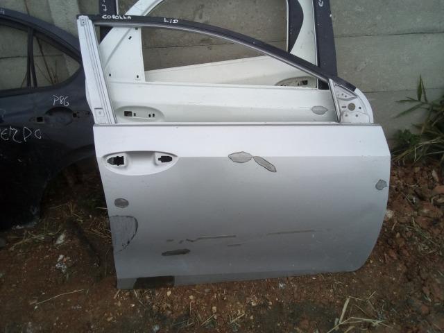Porta Dianteira Direita Toyota Corolla