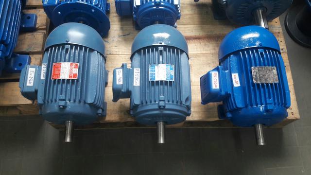 Motor Elétrico Weg 5cv Alta ou Baixa 220/380 - Foto 2