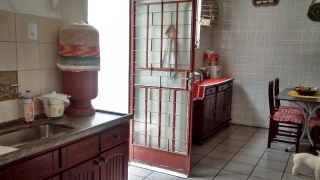 Casa com quintal no caiçara - Foto 5