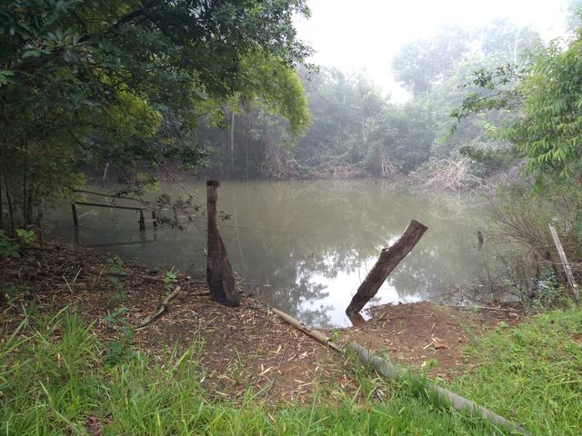 Chácara de 20 mil metros 14 km de Anápolis, com represa no fundo - Foto 16