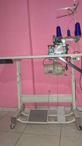 Máquina de costura semi industrial ovelock e reta Zig zag 38 costuras - Foto 4