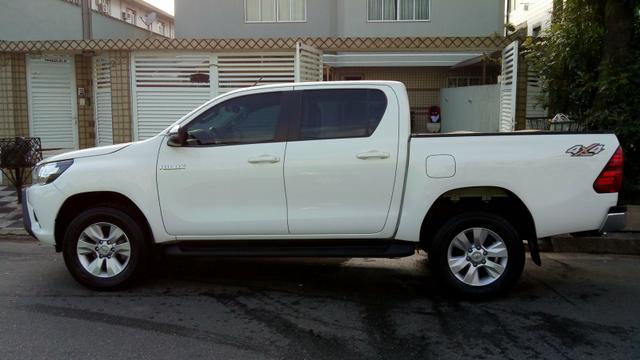 Hilux srv aut DIESEL 2018 zerada !!! - Foto 6