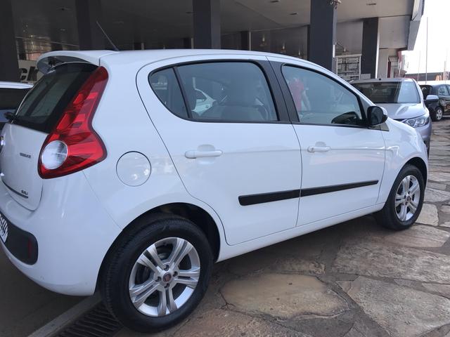 Fiat Palio Essence Automático Top - Foto 2